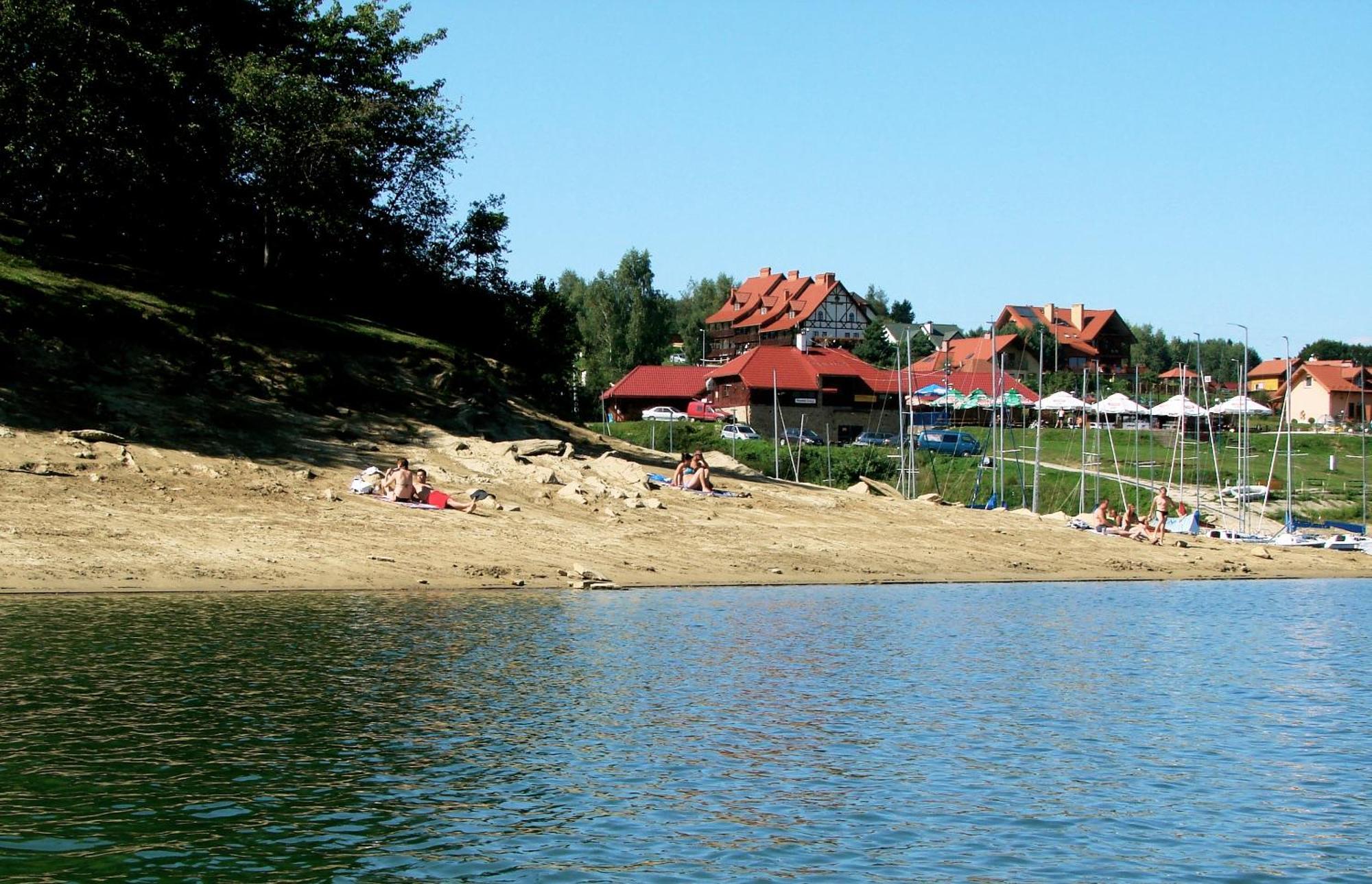 Letnisko Hotel Polanczyk Ngoại thất bức ảnh